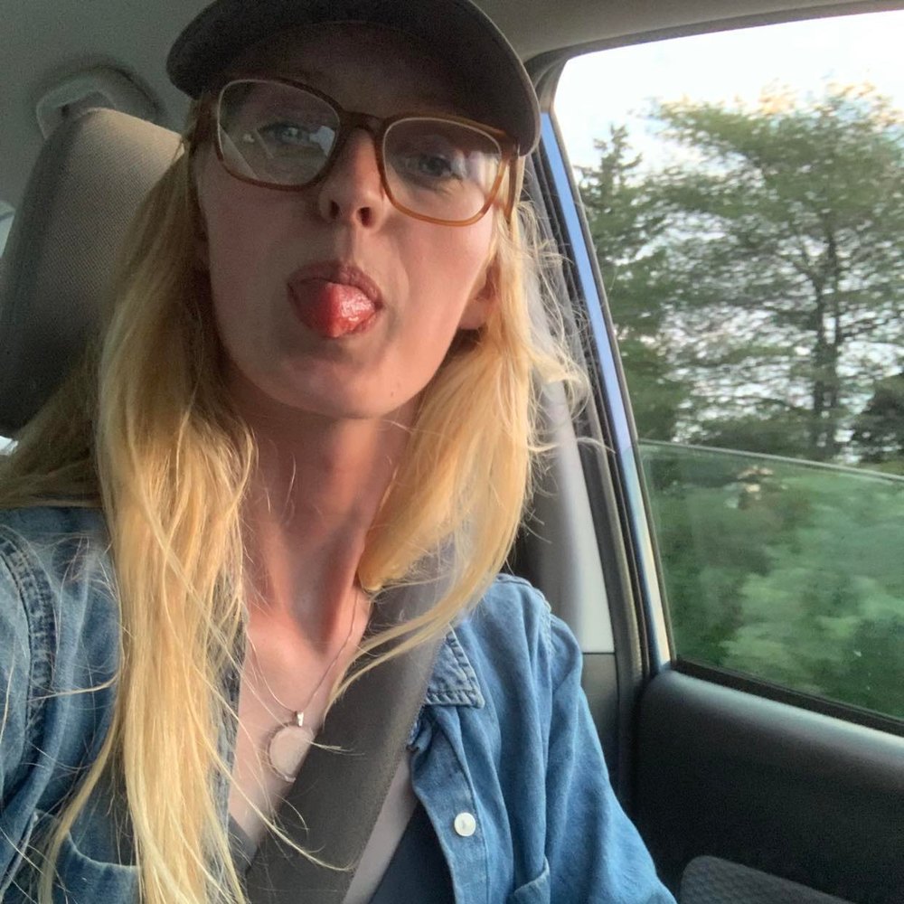 Meet your Posher, Sierra